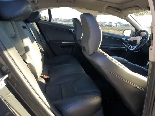 2015 VOLVO S60 PLATINUM  