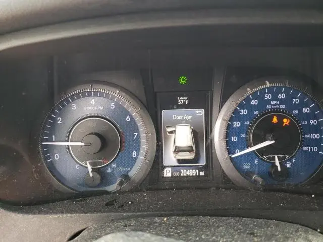 2015 TOYOTA SIENNA XLE  