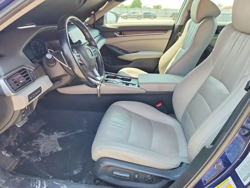 2020 HONDA ACCORD TOURING HYBRID  