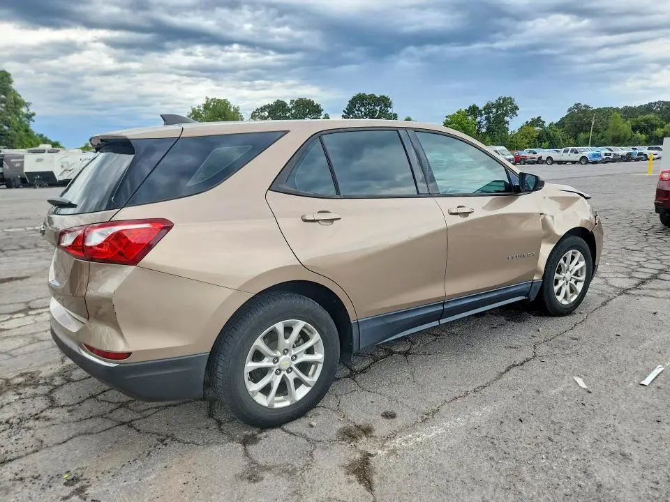 2018 CHEVROLET EQUINOX LS  