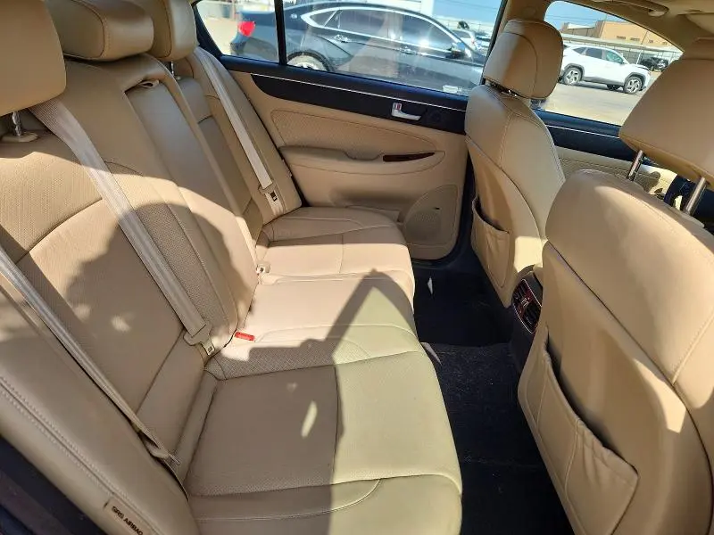 2013 HYUNDAI GENESIS 3.8L  
