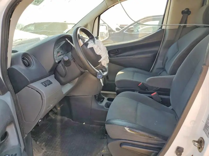 2019 NISSAN NV200 SV  
