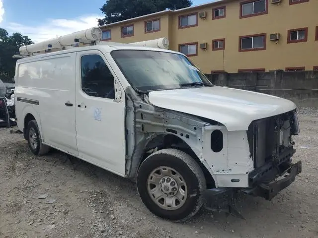 2015 NISSAN NV 1500  