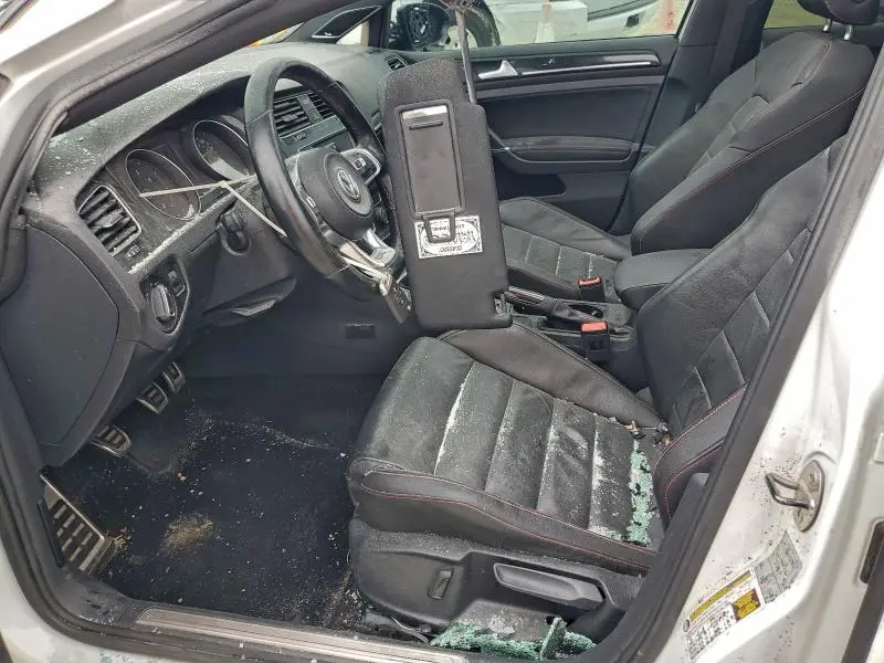 2016 VOLKSWAGEN GTI S/SE  