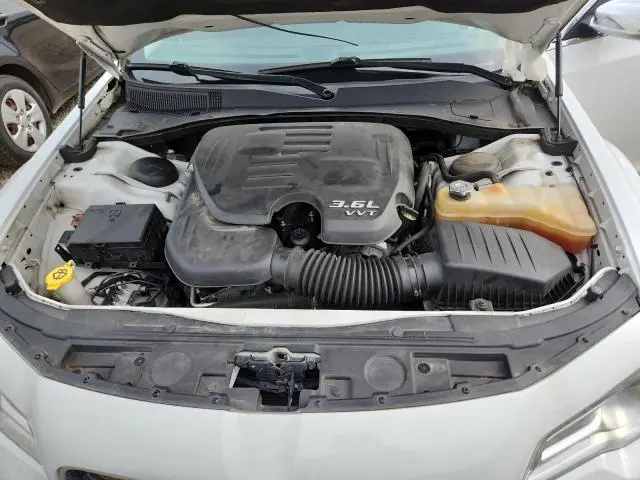 2020 CHRYSLER 300 LIMITED  