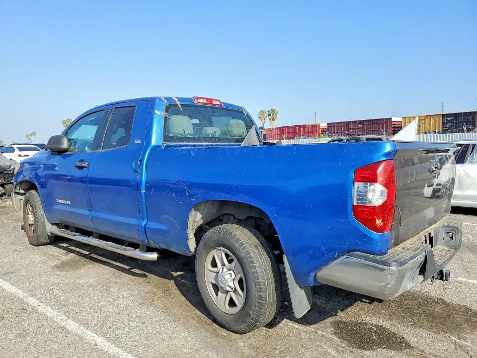 2017 TOYOTA TUNDRA SR5  