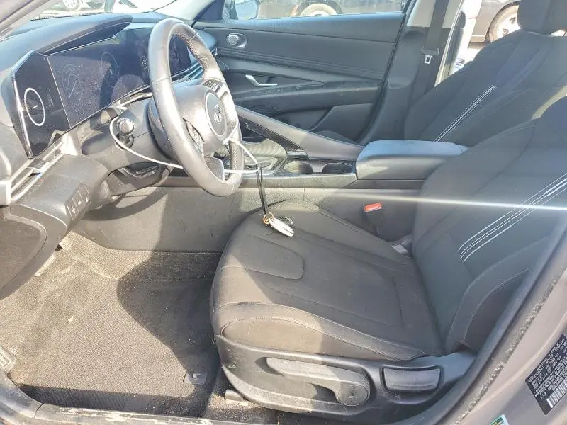 2023 HYUNDAI ELANTRA   