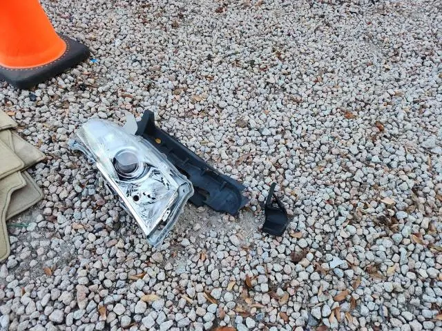 2011 TOYOTA HIGHLANDER LIMITED  