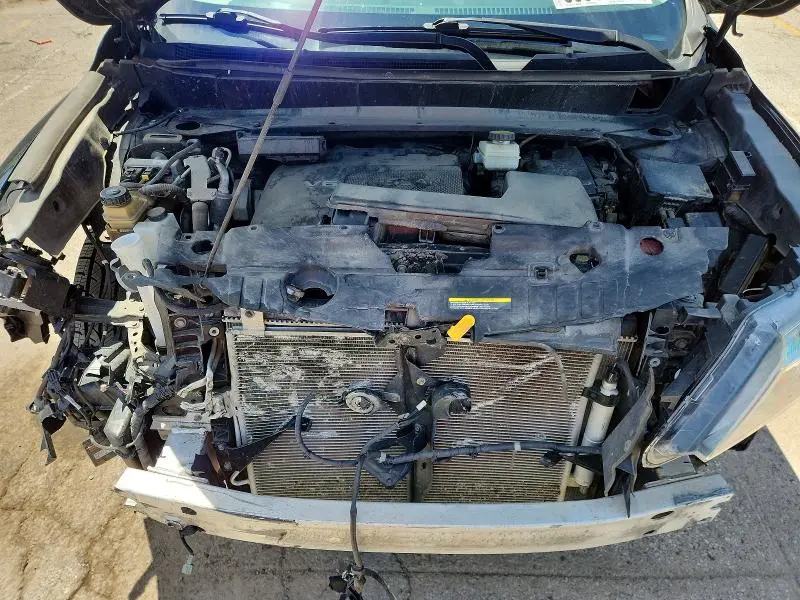 2018 NISSAN PATHFINDER SL  