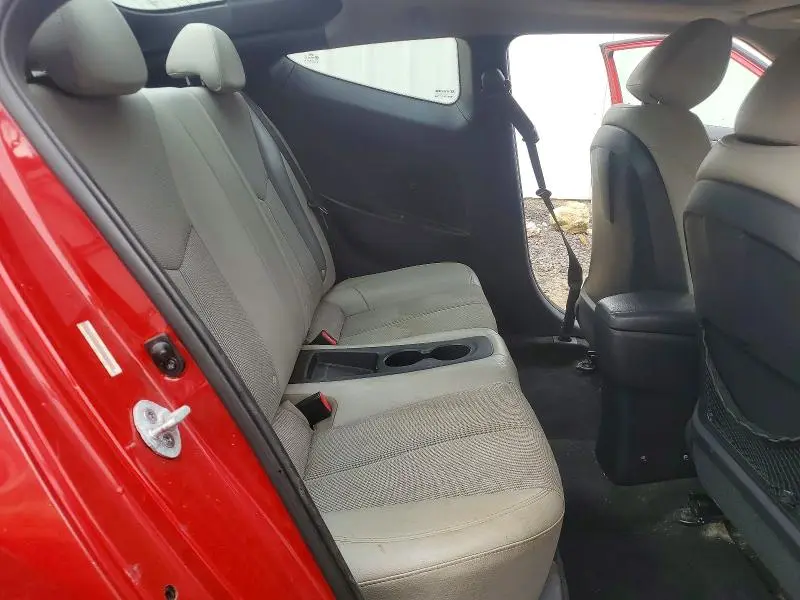 2013 HYUNDAI VELOSTER BASE  