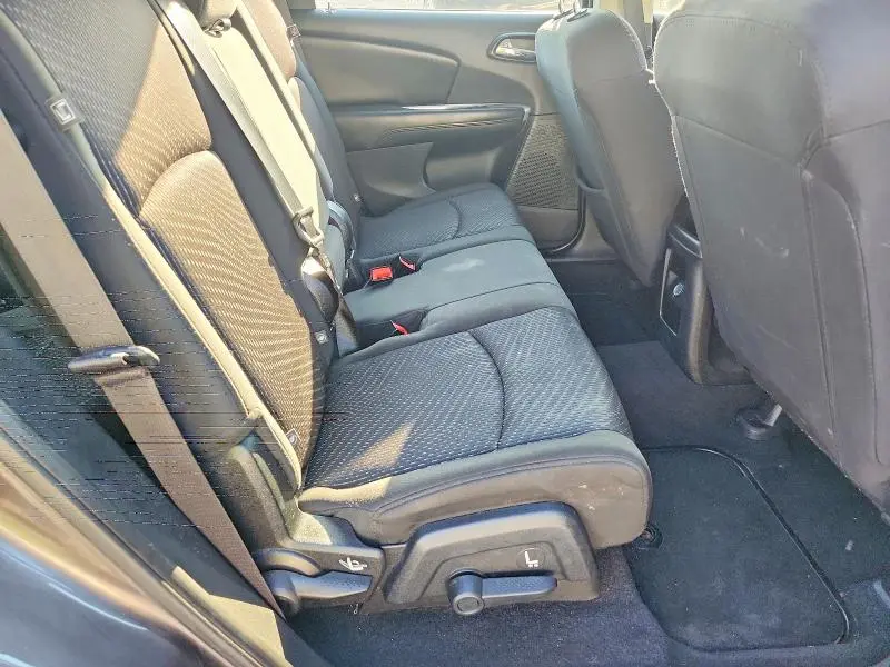 2015 DODGE JOURNEY SE  