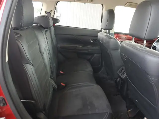 2020 MITSUBISHI OUTLANDER SE  