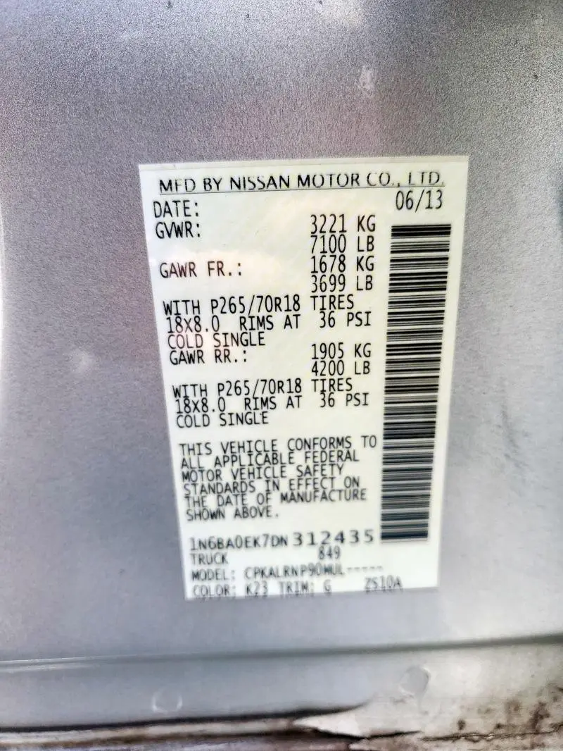 2013 NISSAN TITAN S  