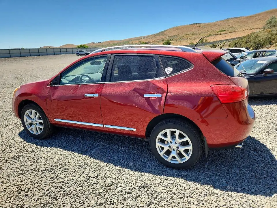 2011 NISSAN ROGUE S  