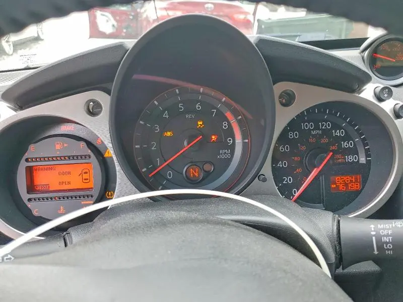 2015 NISSAN 370Z SPORT TECH  