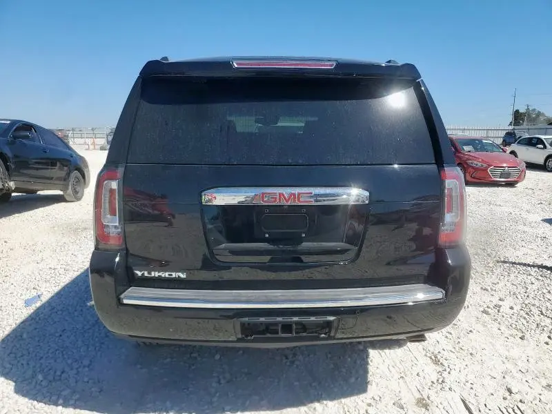 2018 GMC YUKON DENALI  