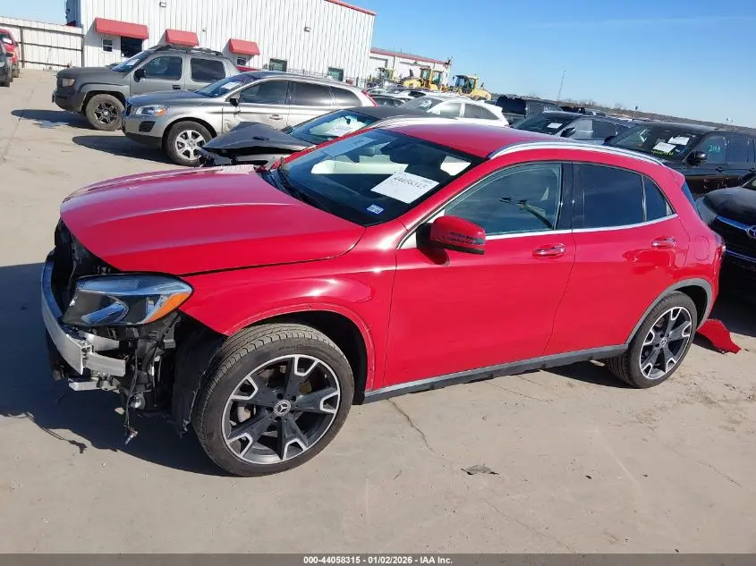 2019 MERCEDES-BENZ GLA 250  