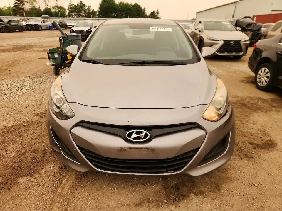 2013 HYUNDAI ELANTRA GT   