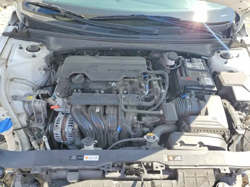 2024 HYUN ELANTRA SE   