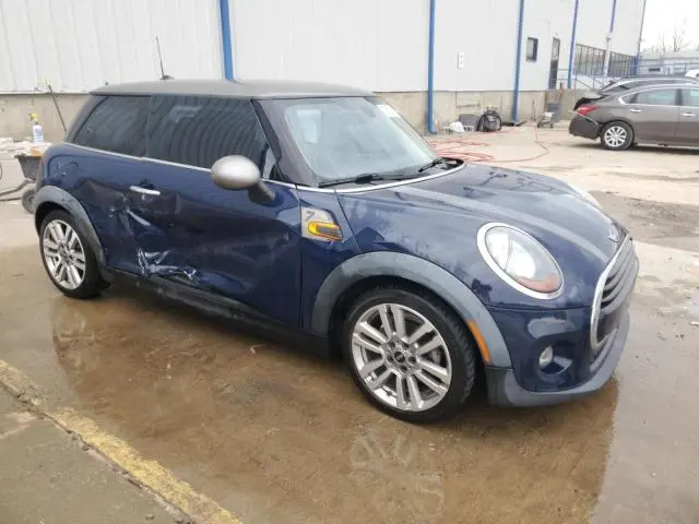 2017 MINI COOPER 