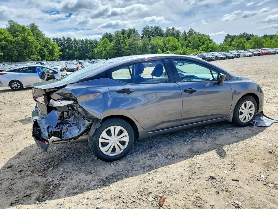 2024 NISSAN VERSA S  