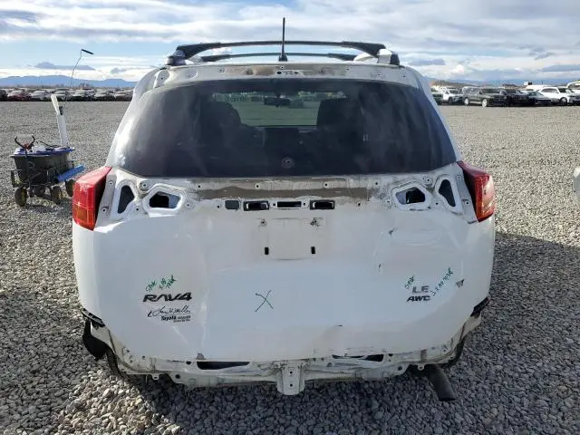 2014 TOYOTA RAV4 LE  