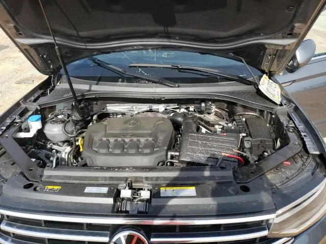 2022 VOLKSWAGEN TIGUAN SE  
