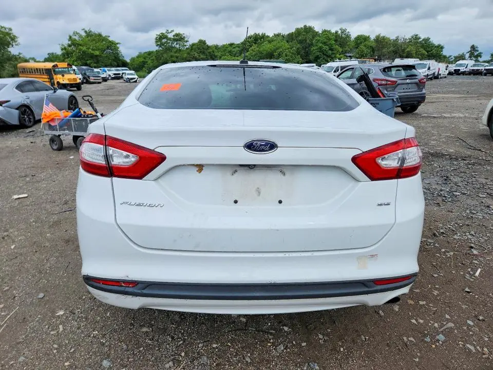 2013 FORD FUSION SE  