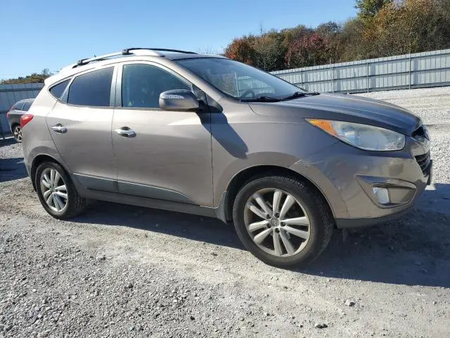 2013 HYUNDAI TUCSON GLS  