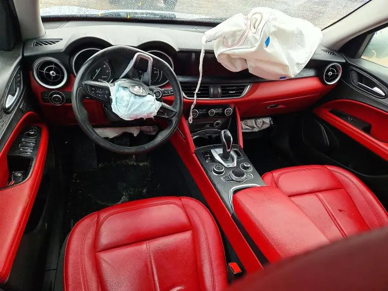 2021 ALFA ROMEO STELVIO SPORT  