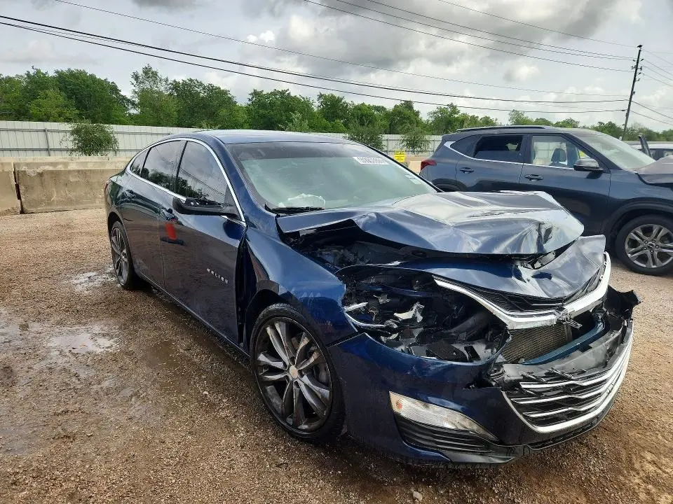 2022 CHEVROLET MALIBU LT  