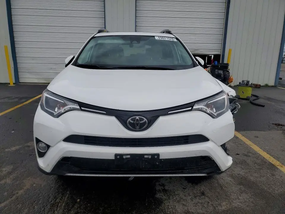 2018 TOYOTA RAV4   