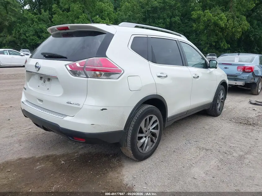 2015 NISSAN ROGUE SL