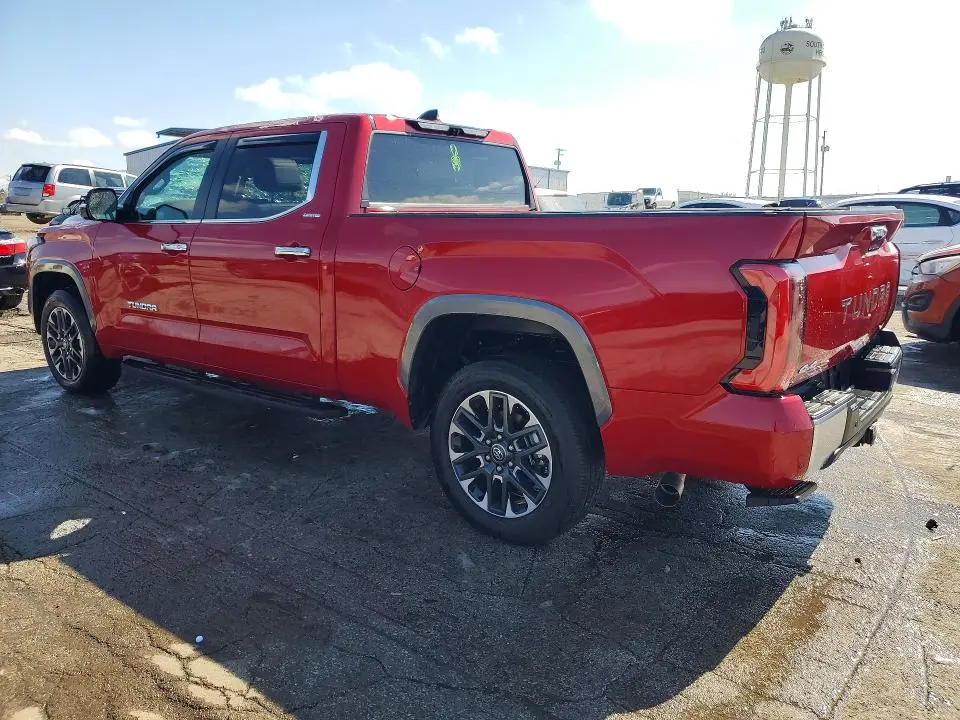 2025 TOYOTA TUNDRA CREWMAX LIMITED  