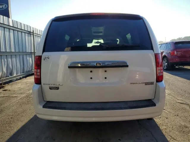 2010 CHRYSLER TOWN & COUNTRY TOURING  