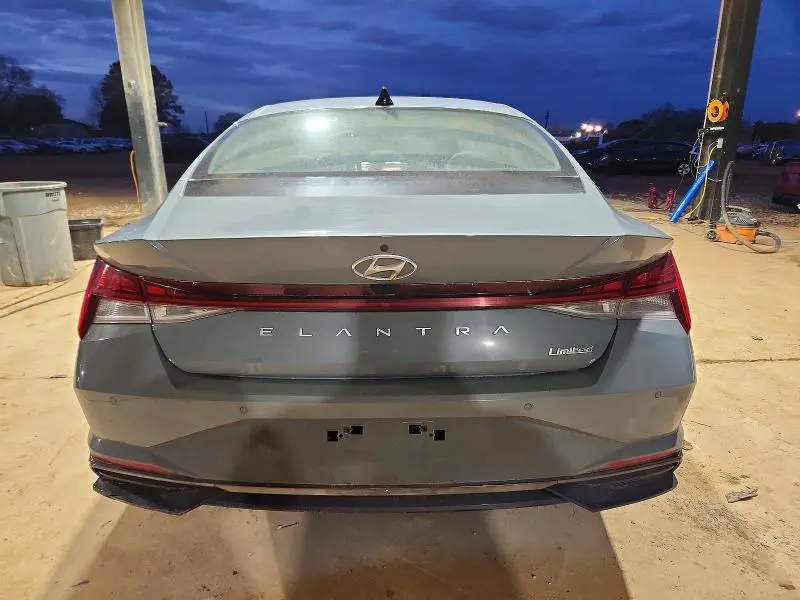 2023 HYUNDAI ELANTRA LIMITED  
