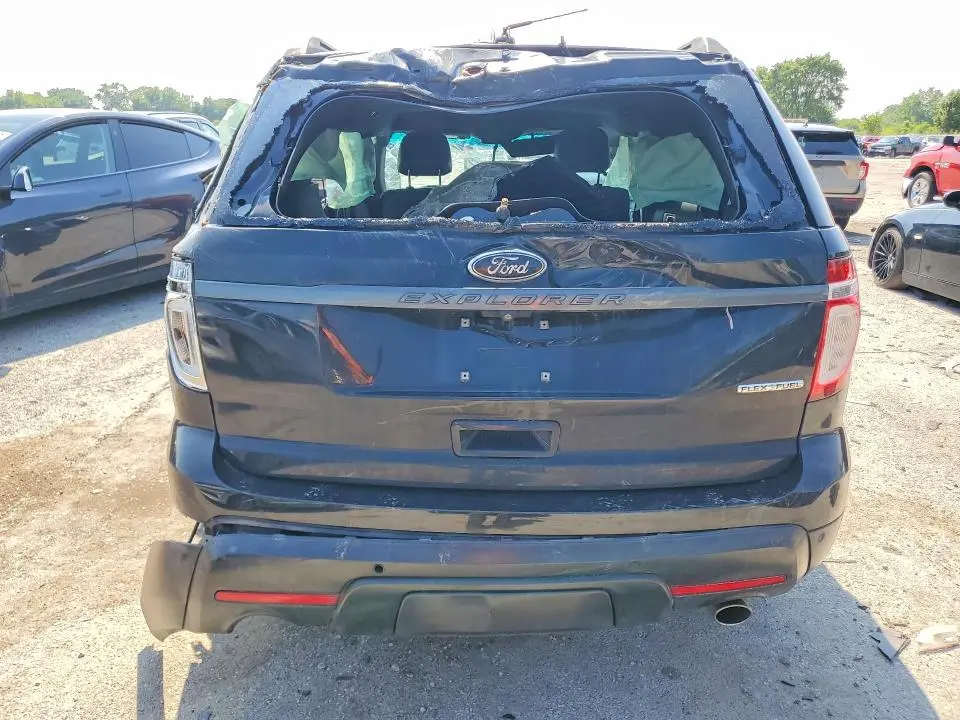 2015 FORD EXPLORER XLT  