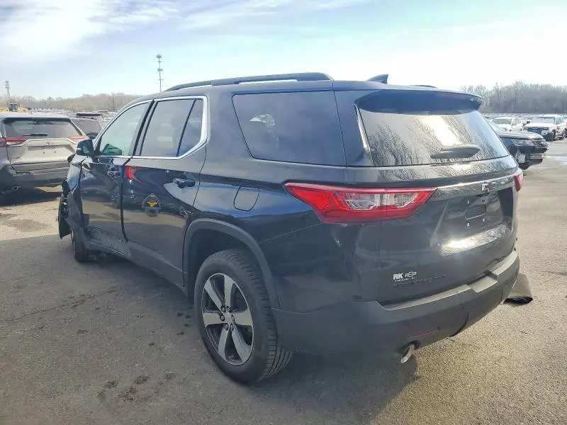 2021 CHEVROLET TRAVERSE LT  