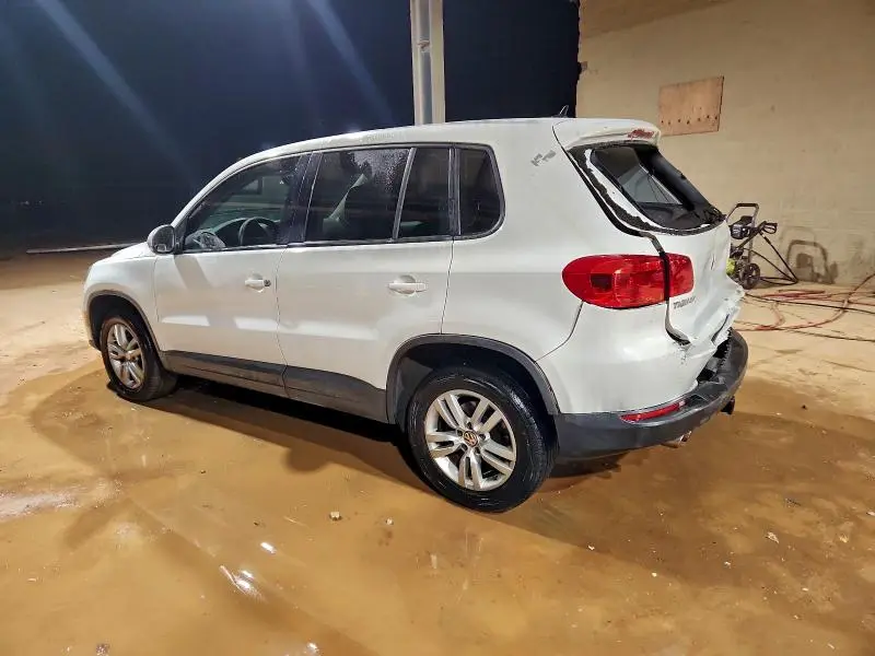 2014 VOLKSWAGEN TIGUAN S  