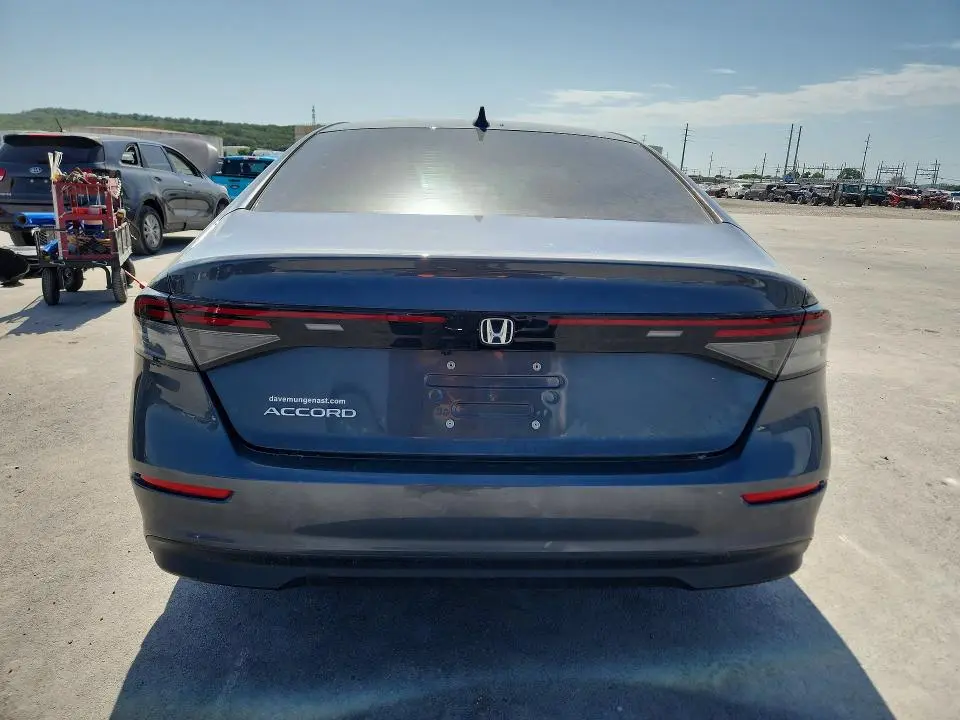 2024 HONDA ACCORD EX  