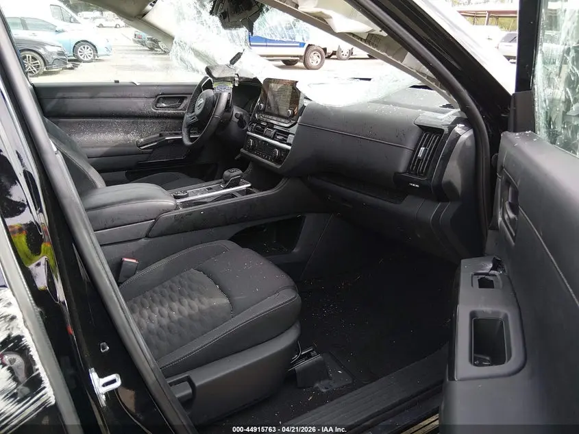 2024 NISSAN PATHFINDER SV 4WD