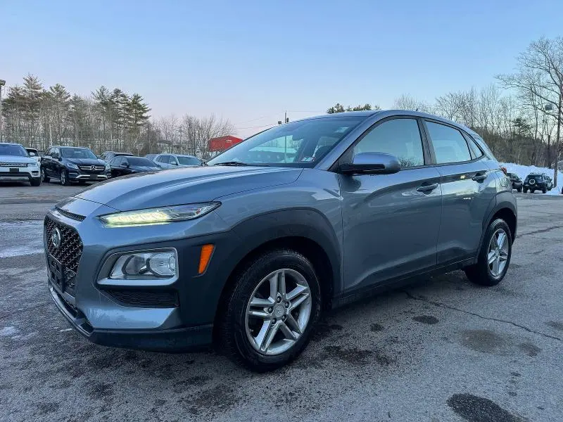 2019 HYUNDAI KONA SE  
