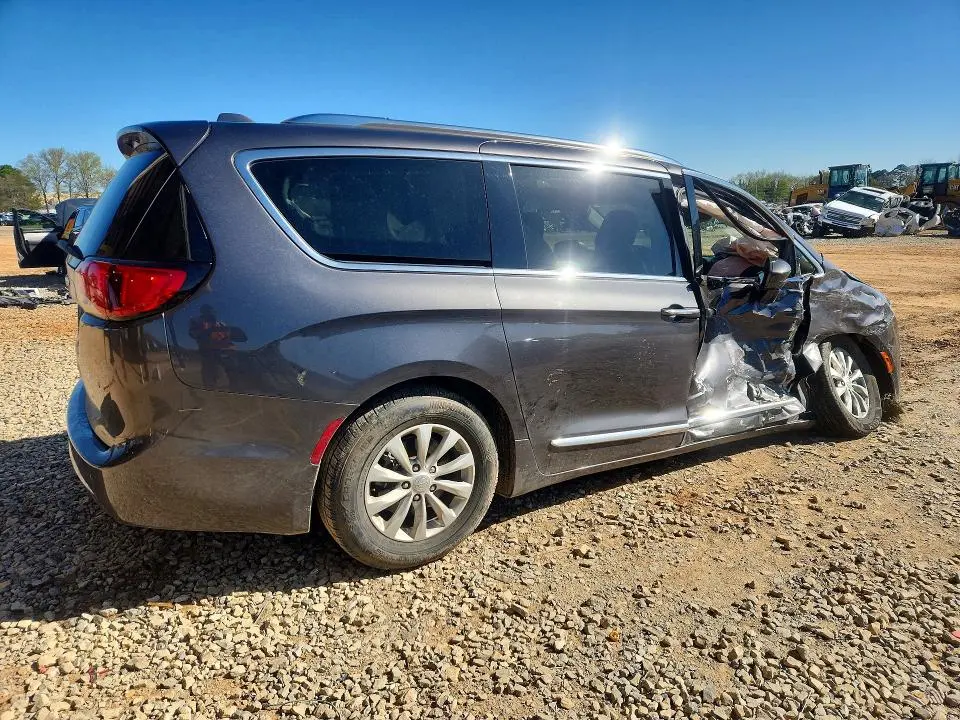 2019 CHRYSLER PACIFICA TOURING L  