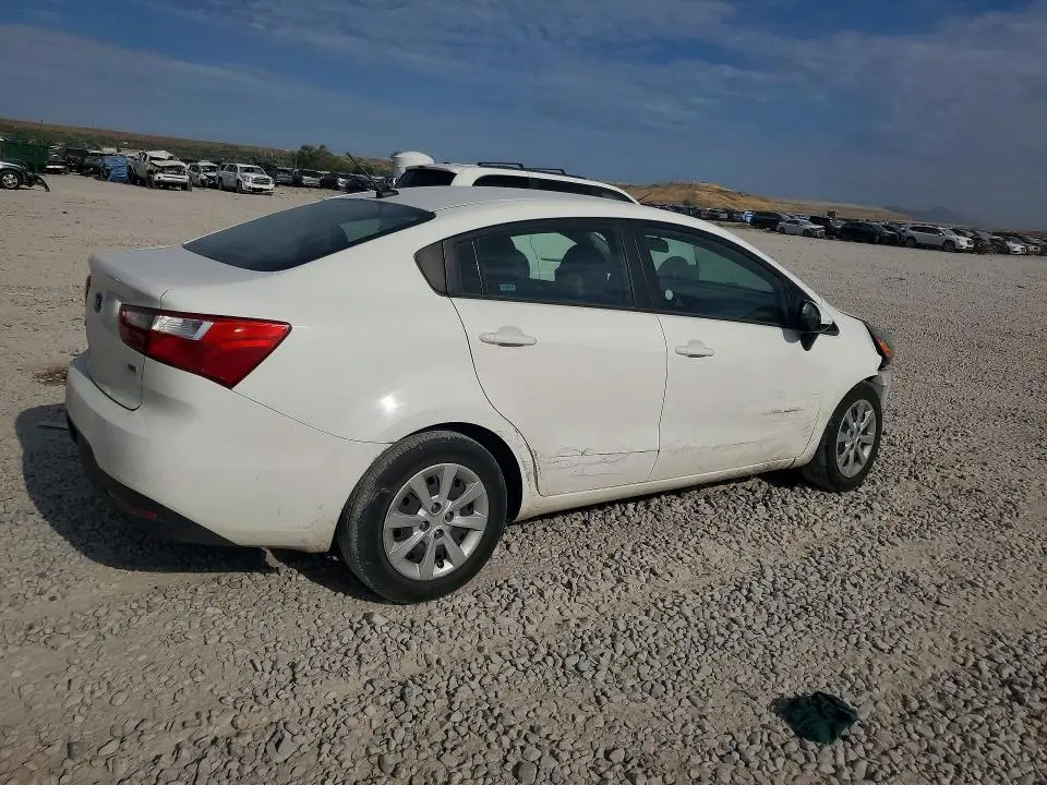 2015 KIA RIO LX  