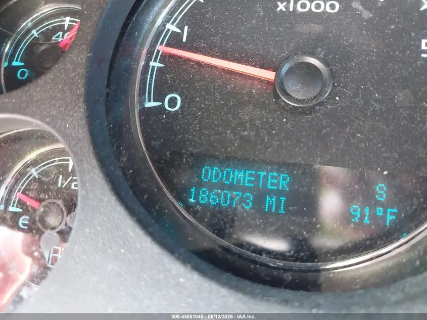 2013 CHEVROLET SUBURBAN LT