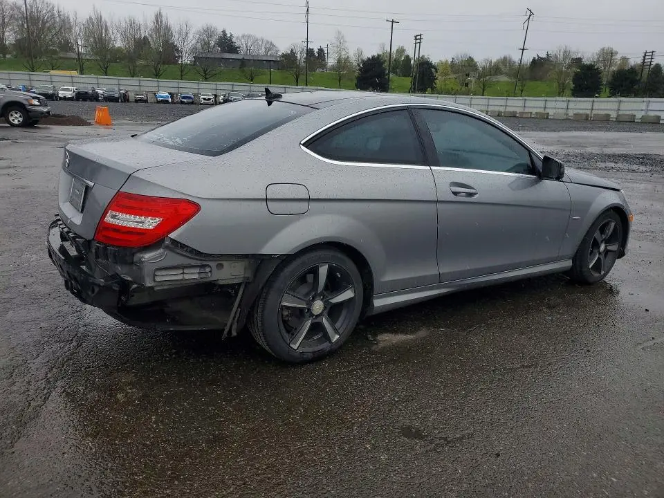 2012 MERCEDES-BENZ C 250  