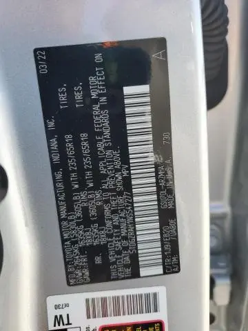 2022 TOYOTA HIGHLANDER XLE  