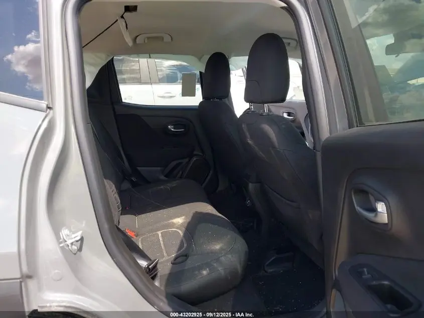 2021 JEEP RENEGADE LATITUDE FWD