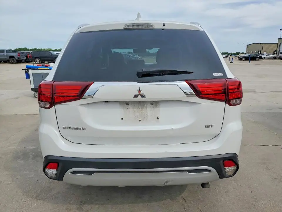 2020 MITSUBISHI OUTLANDER GT  