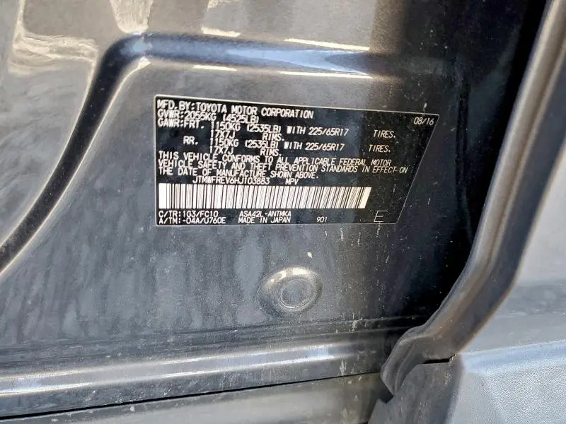 2017 TOYOTA RAV4 XLE  